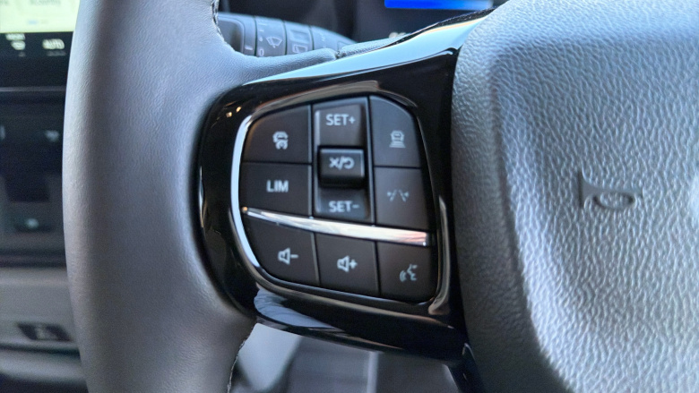 Ford Tourneo Custom 340 L1 Petrol Fwd 2.5 PHEV 232ps H1 Active 8 seater Auto